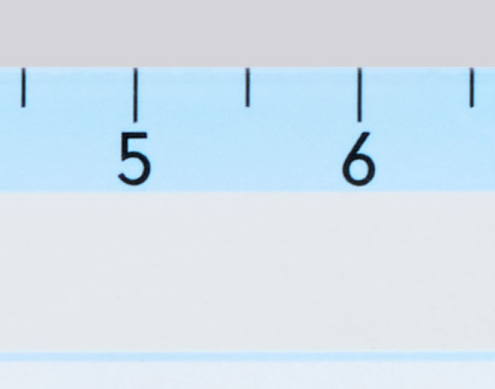 5mm間隔メモリ